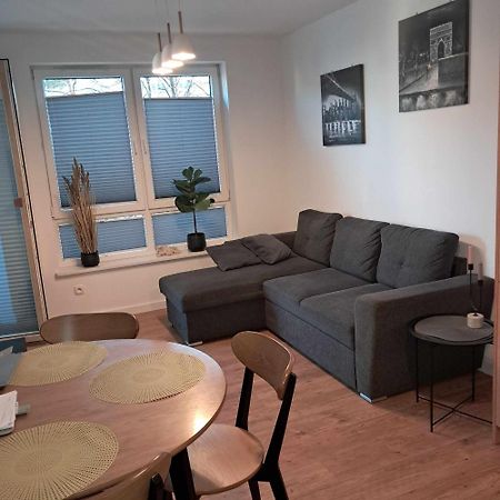 Apartament Julia 1-4 Os Starowapiennikowa 42A Z Balkonem I Klimatyzacja Kielce Zewnętrze zdjęcie