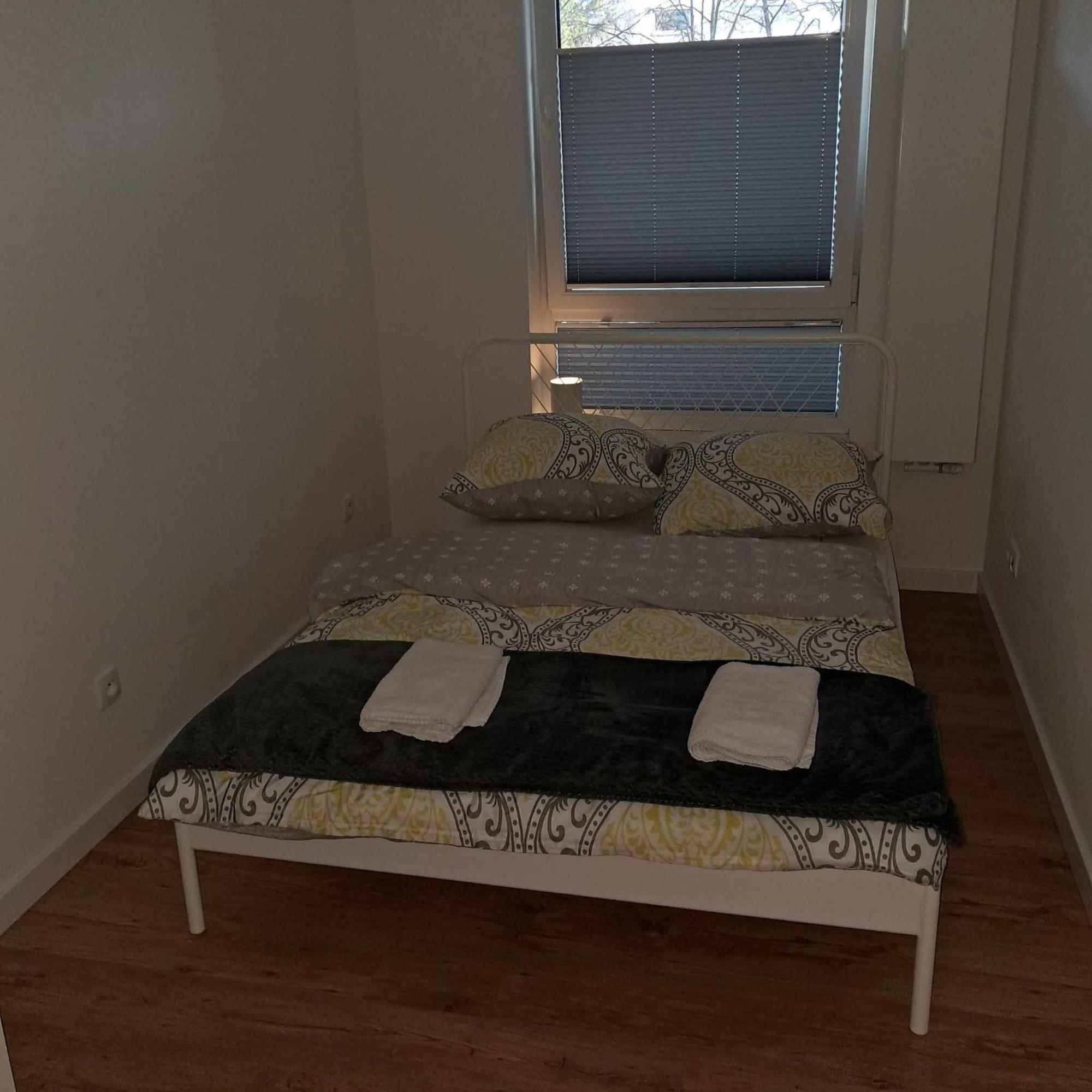 Apartament Julia 1-4 Os Starowapiennikowa 42A Z Balkonem I Klimatyzacja Kielce Zewnętrze zdjęcie